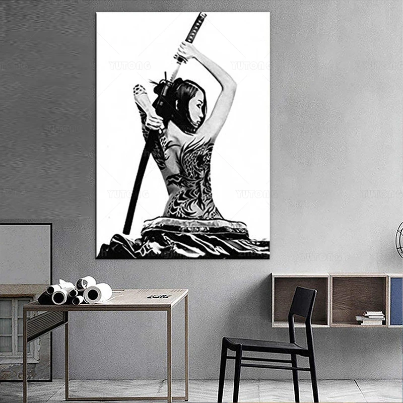 Картина на холсте "Современная самурайская девушка в японском стиле" в рамке. Постер Бушидо для украшения стены дома.