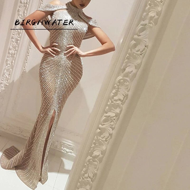 Белое длинное платье макси с открытыми плечами 2020 летнее женское облегающее