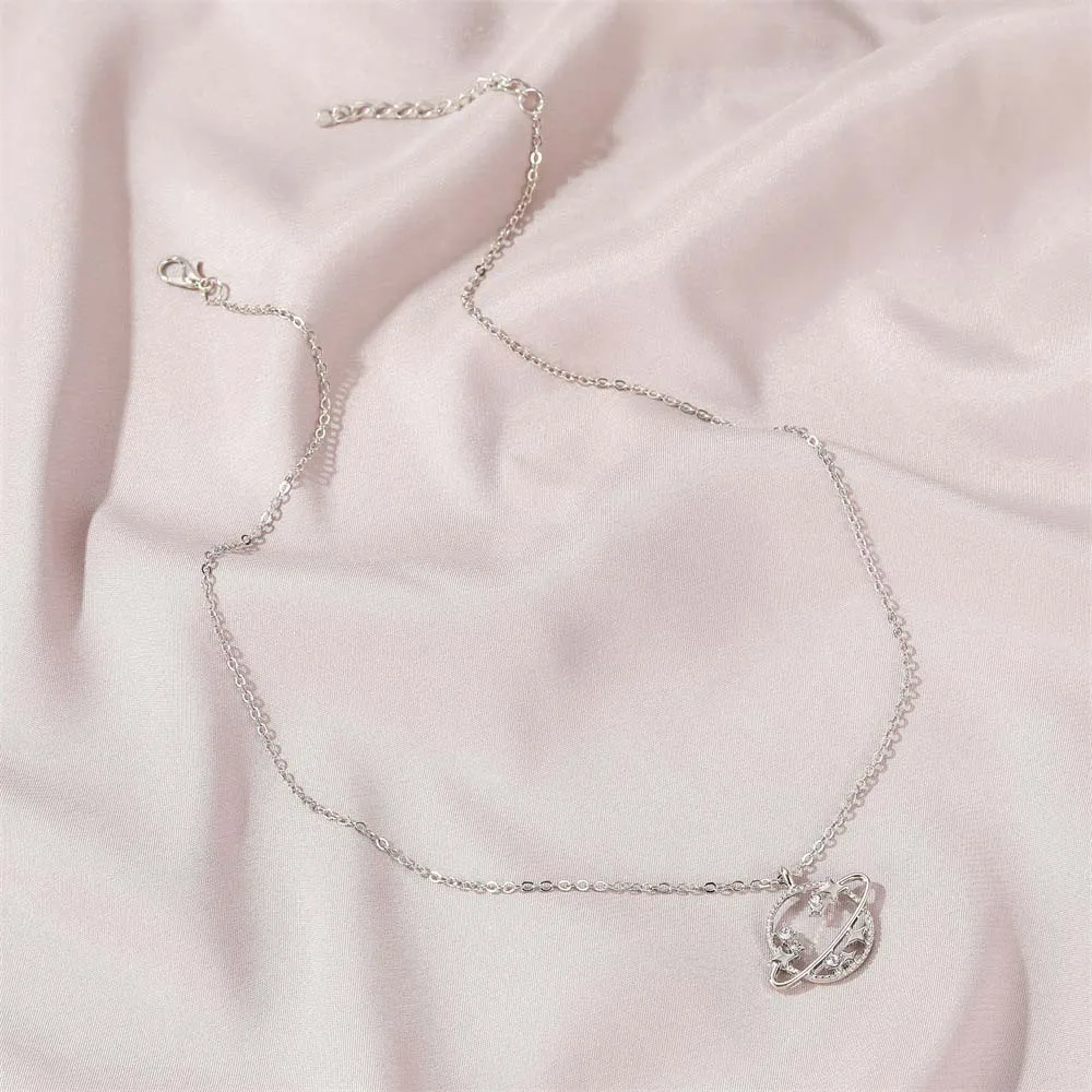 

Crystal Hollow Universe Planet Star Pendant Necklace For Women Chain Necklaces Jewelry Gift Fashion Jewelry