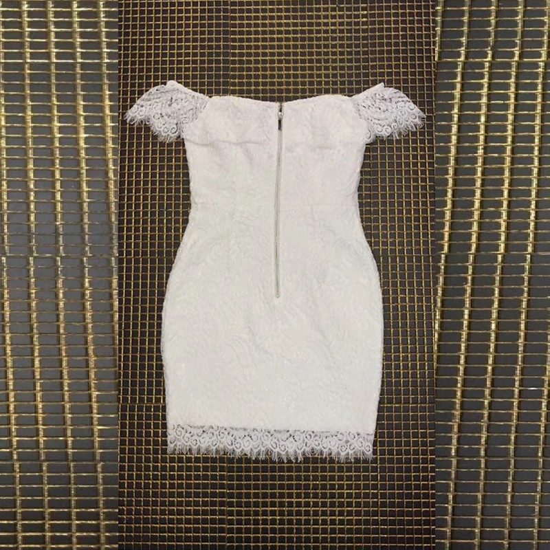 Белое Кружевное мини-платье с открытыми плечами женское сексуальное облегающее