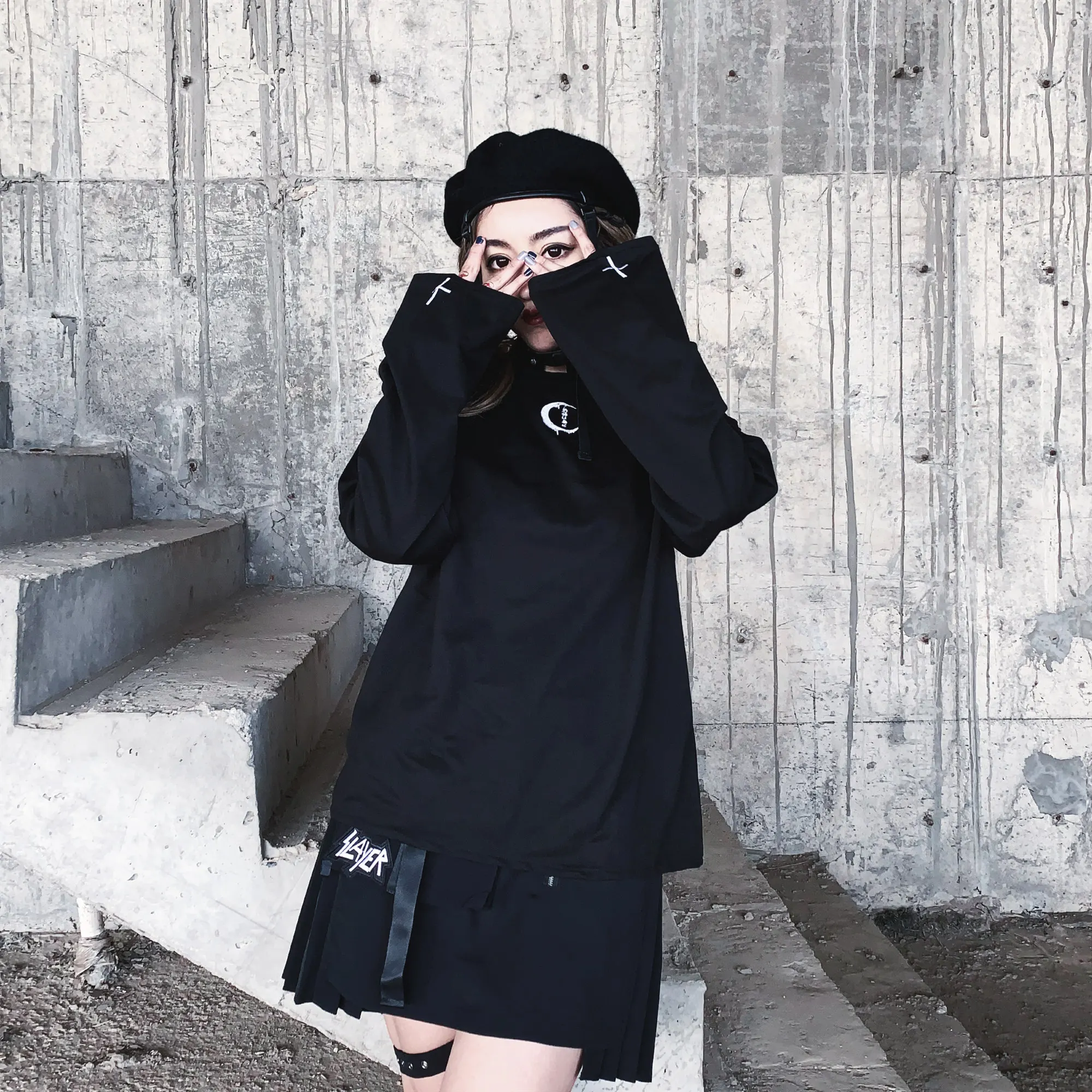 Новинка женские весенне-Осенние футболки в стиле панк черные свободные