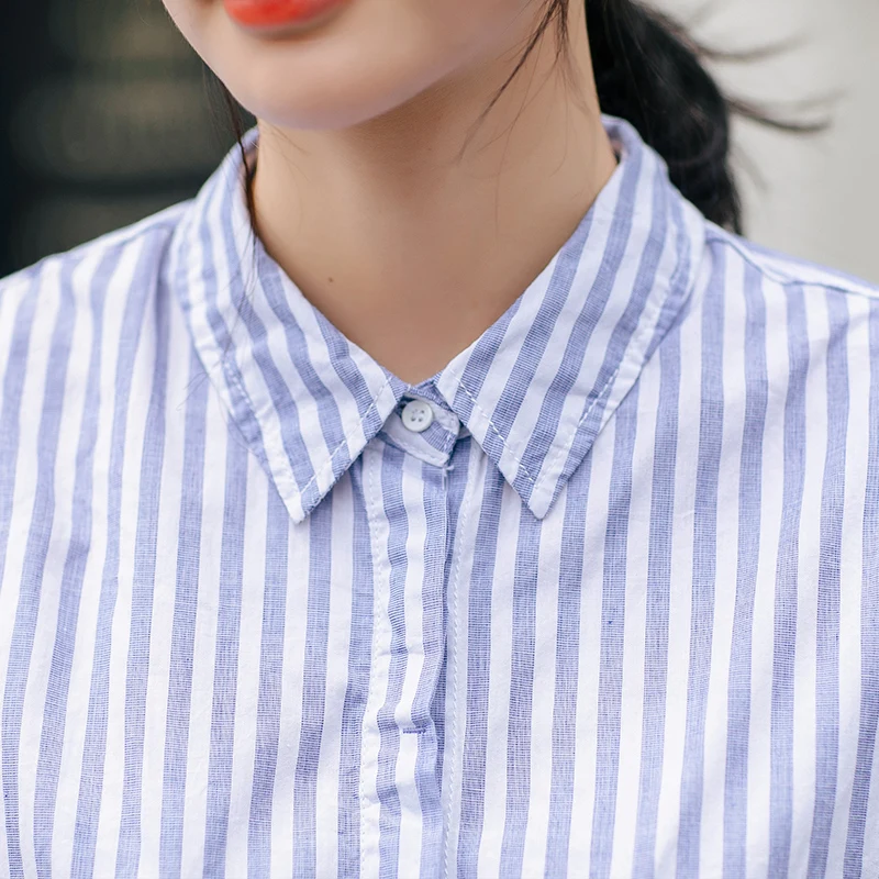 

spring and summer new BF Korean casual loose design 7 / 4 sleeve shirt blue and white stripe medium sleeve shirt female