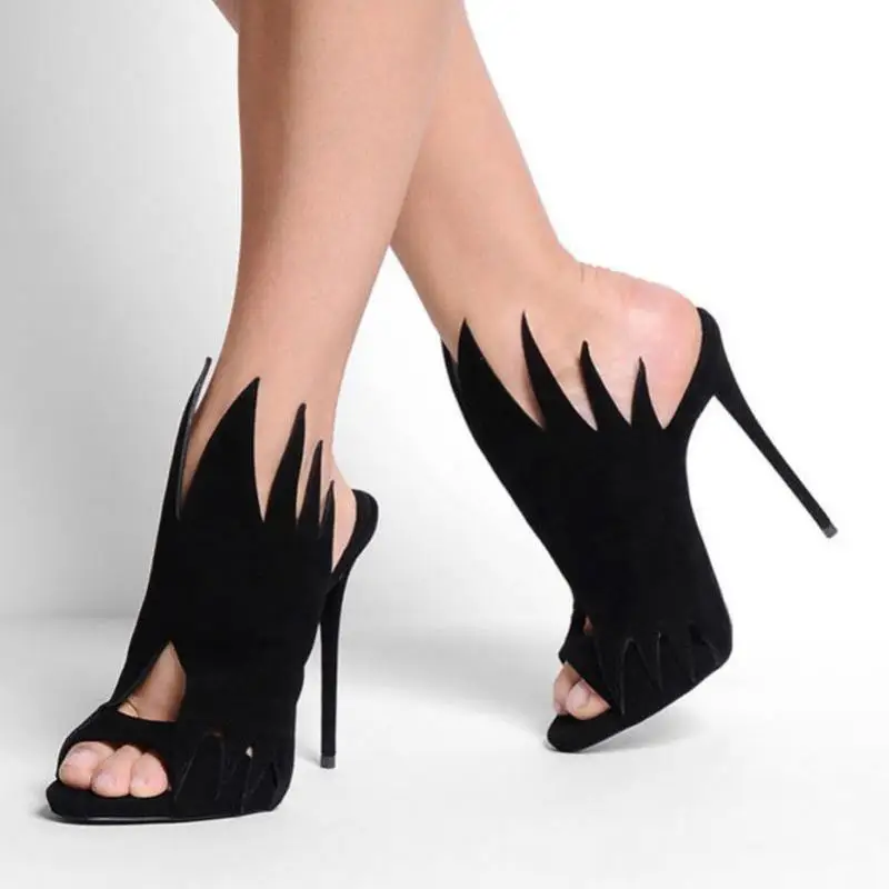 

2021 Brand Shoes Woman Summer Slippers Roman Hollow Outs Flame High Heels Women's Sandals Suede Thin Heels Pumps Slipper Slides