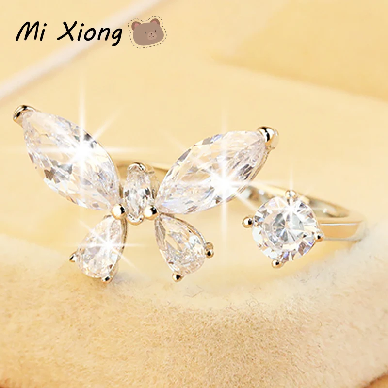 

Женское кольцо из серебра 925 пробы с бриллиантами