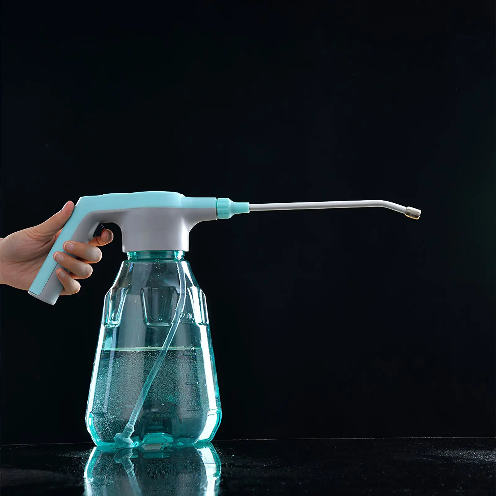 

2L Garden Sprayer Tool Automatic Plant Watering Can Bottle Garden Sprayer Bottle USB Garden Watering Can Machine Electric Fogger