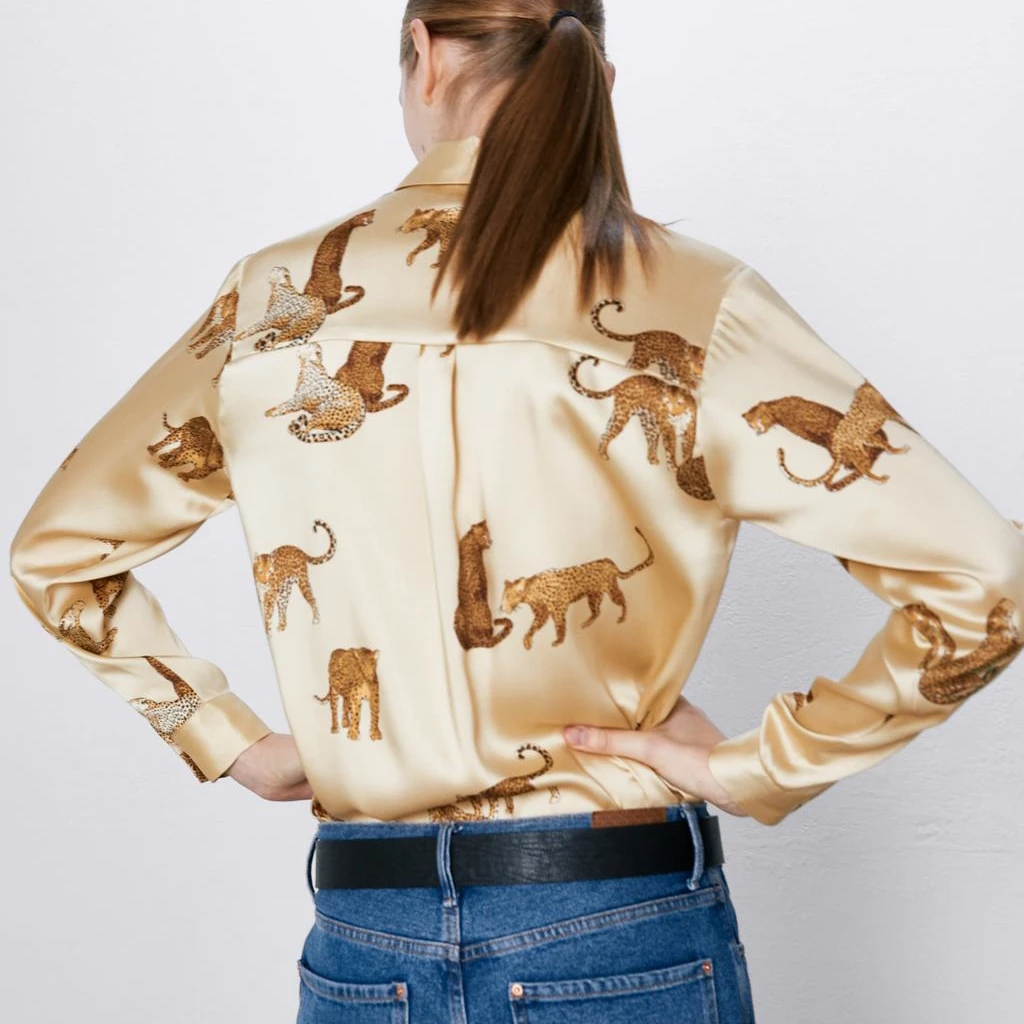 Женская рубашка цвета шампанского с принтом животных на пуговицах длинным