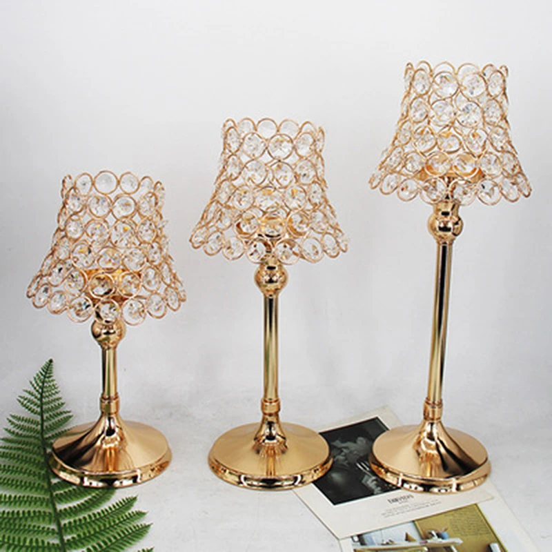 

Gold Pillar Desk Lamp Crystal Votive Candle Holder Centerpieces for Wedding Decoration Candle Lantern