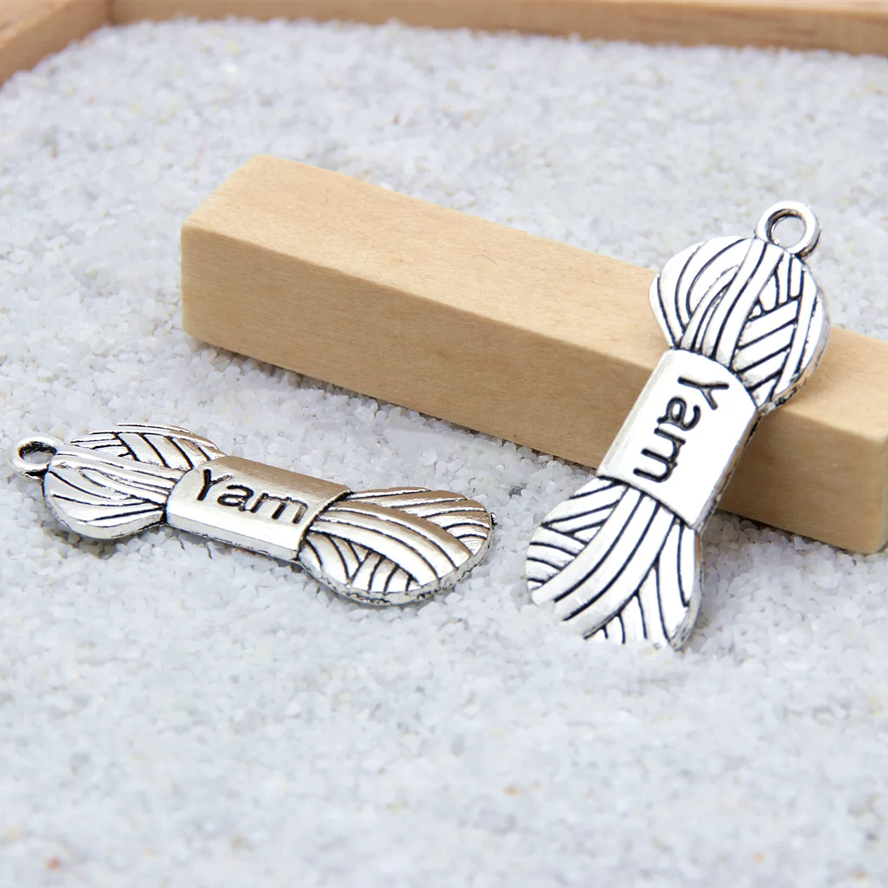 Шармы для вязания крючком из пряжи серебристого цвета 31x12 мм подвеска шерсти