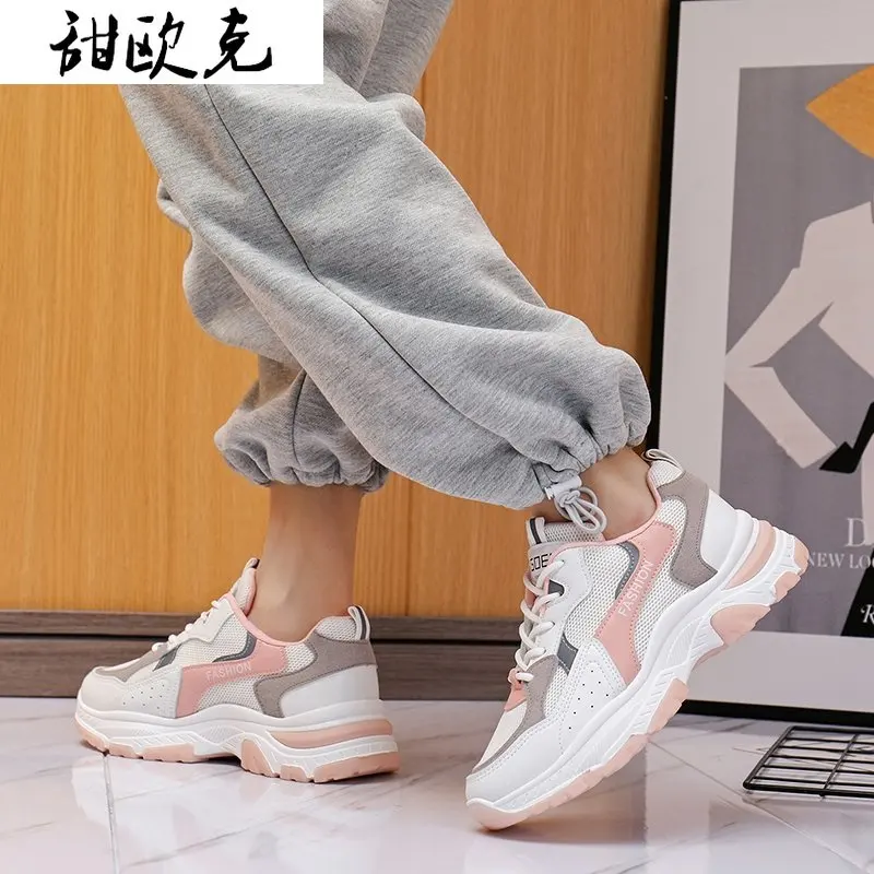 

2021 Spring Fashion Women's Outdoor Leisure Shoes New Comfortable Lace-up Women Sports Platform Jogging Breathable Women's Shoes