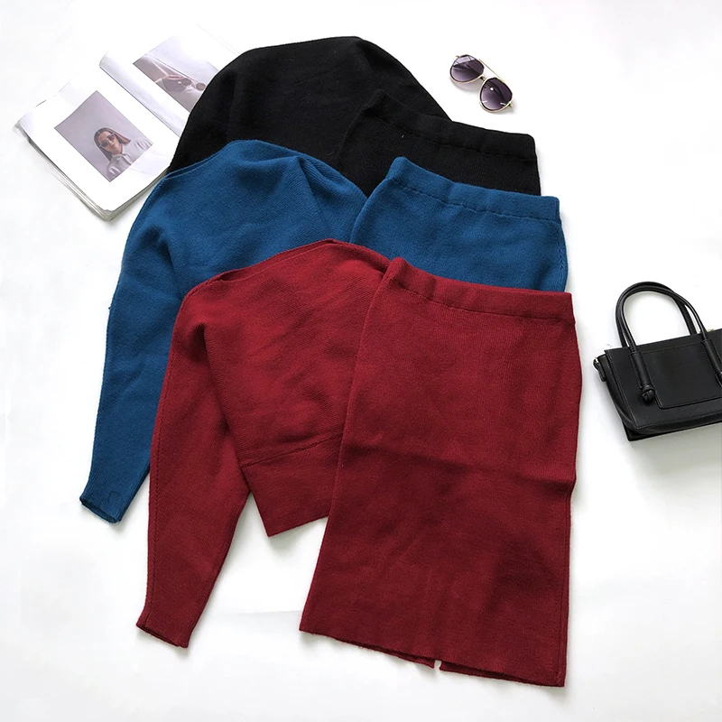 TWOTWINSTYLE корейский вязаный комплект из двух предметов для женщин с круглым вырезом и рукавами «летучая мышь» свитер с высокой талией юбки-карандаш Осенняя Новинка