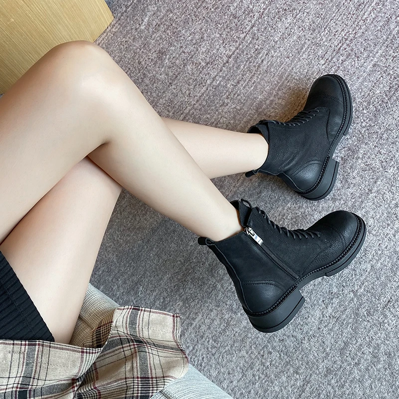 

2020 autumn winter leather round toe short boots women's leather red women's boots ankle boots short plush 4cm motorcycle boots