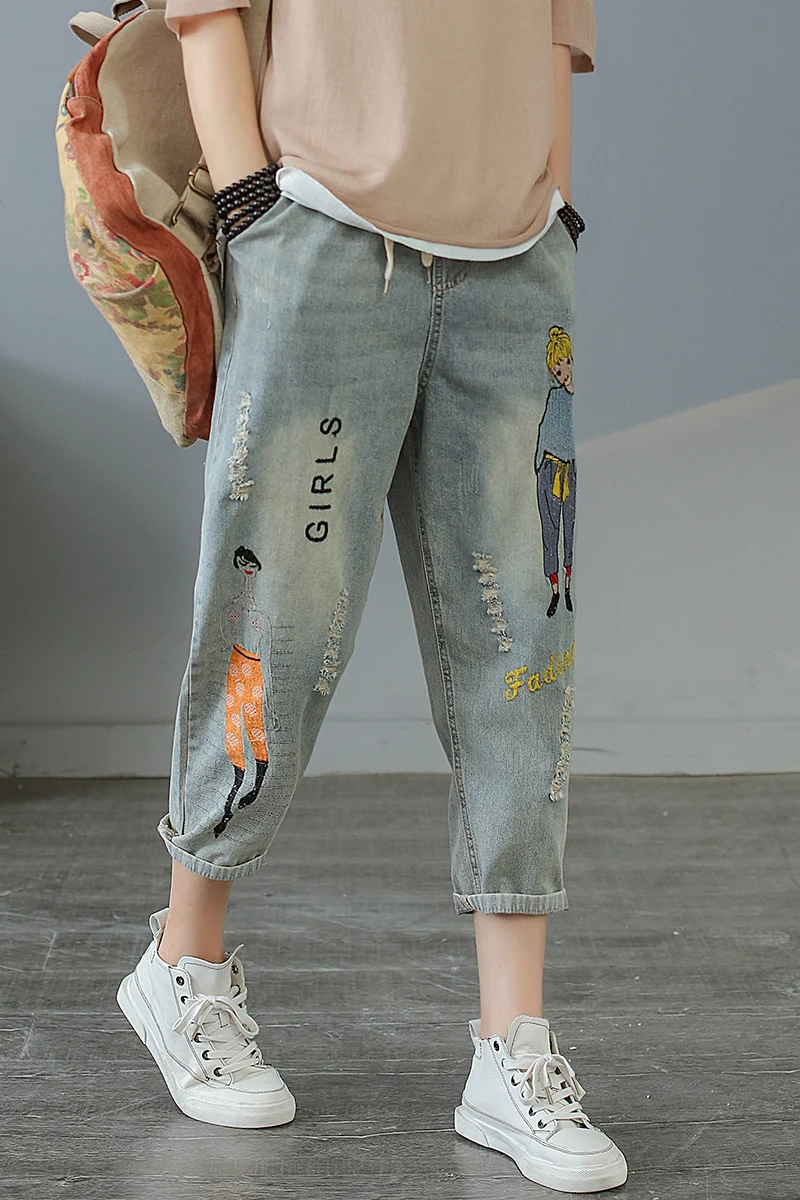 

2019 Cute Cartoon Embroidery Plus Size Jeans Female Summer Loose Hole Elastic Waist Thin Section Casual Slim Retro Harem Pants