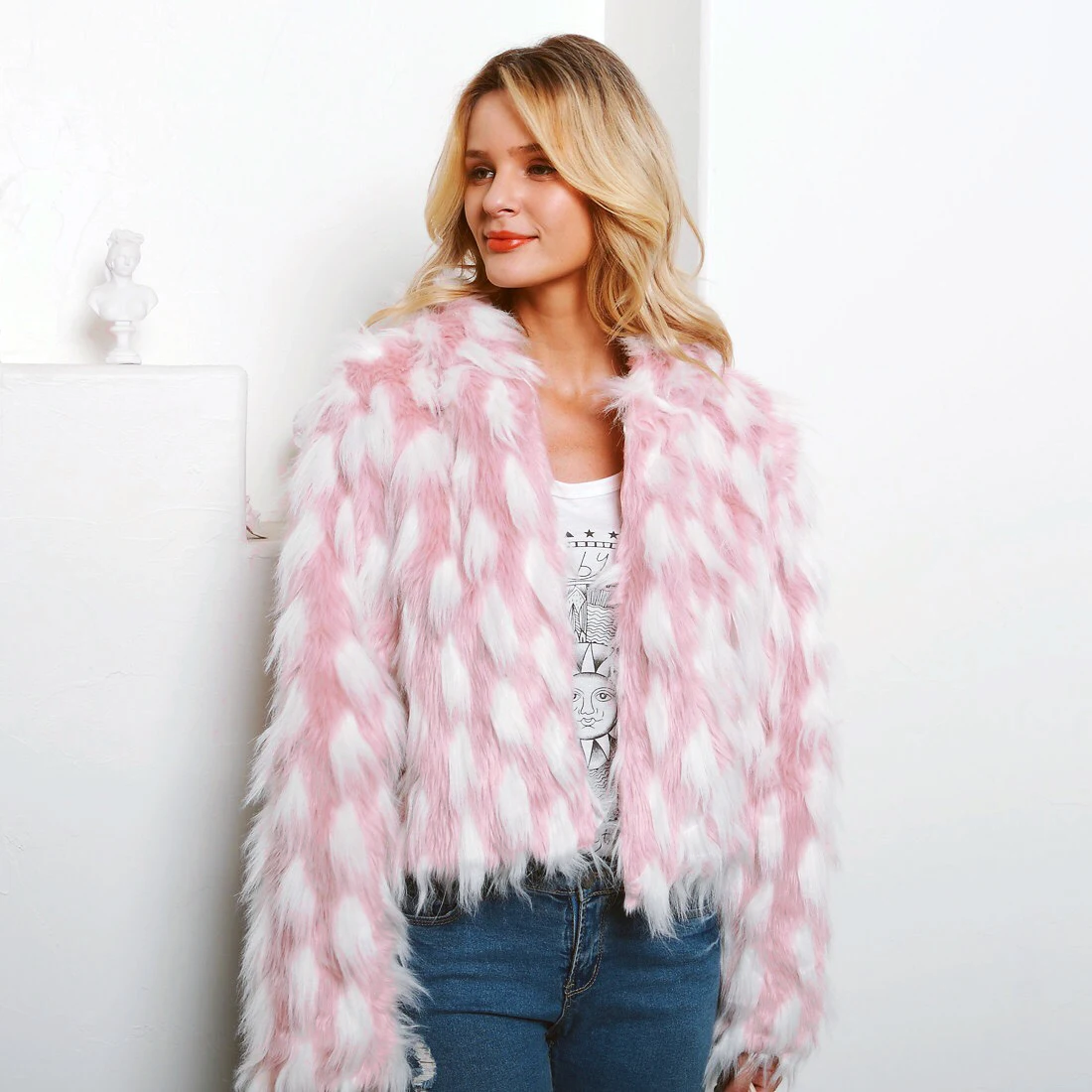 

Autumn Winter Shaggy Fur Coat Pink White Warm Faux Women Fur Coat Plus Size Plush Coat Female Jacket Short Ladies Fur Outerwear