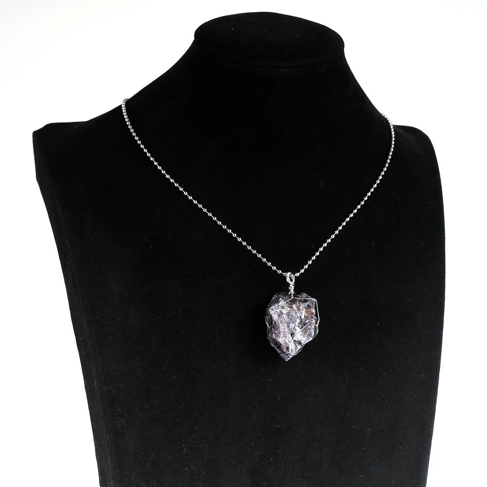 Естественный неправильной формы ожерелье с кристаллами Тигрового Глаза из