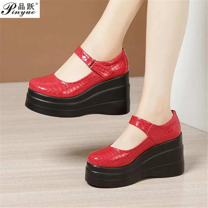 

Женские туфли-лодочки с ремешком на щиколотке, на высоком каблуке