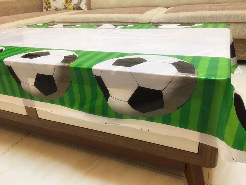 1pcs tablecloth B Вечерние одноразовые столовые приборы с героями мультфильмов, футбольные флаги, коробки для конфет, подарочные пакеты для дня рождения, Детские вечерние украшения - Цвет: 1pcs tablecloth B