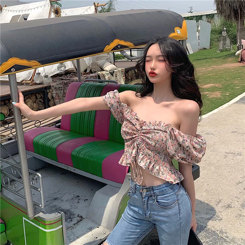 

Fashion Square Collar Sexy Sweet Pleated Small Floral Print Short Chiffon Shirt