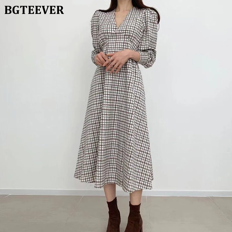 

Женское длинное платье-трапеция BGTEEVER, клетчатое платье с v-образным вырезом и пышными рукавами, приталенное платье средней длины, 2020