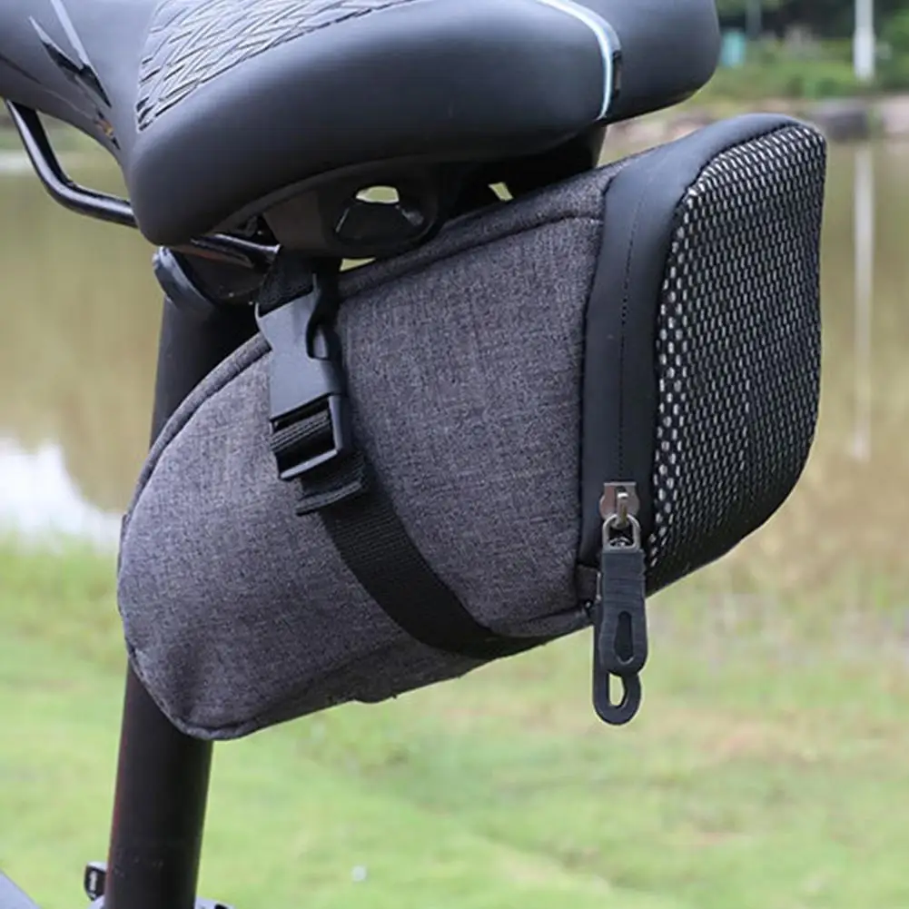 

Bike Saddlebag Large Capacity Wear Resistance Bicycle Accessories Mountain Beach Road Bikes Saddlebag with Light for Outdoor