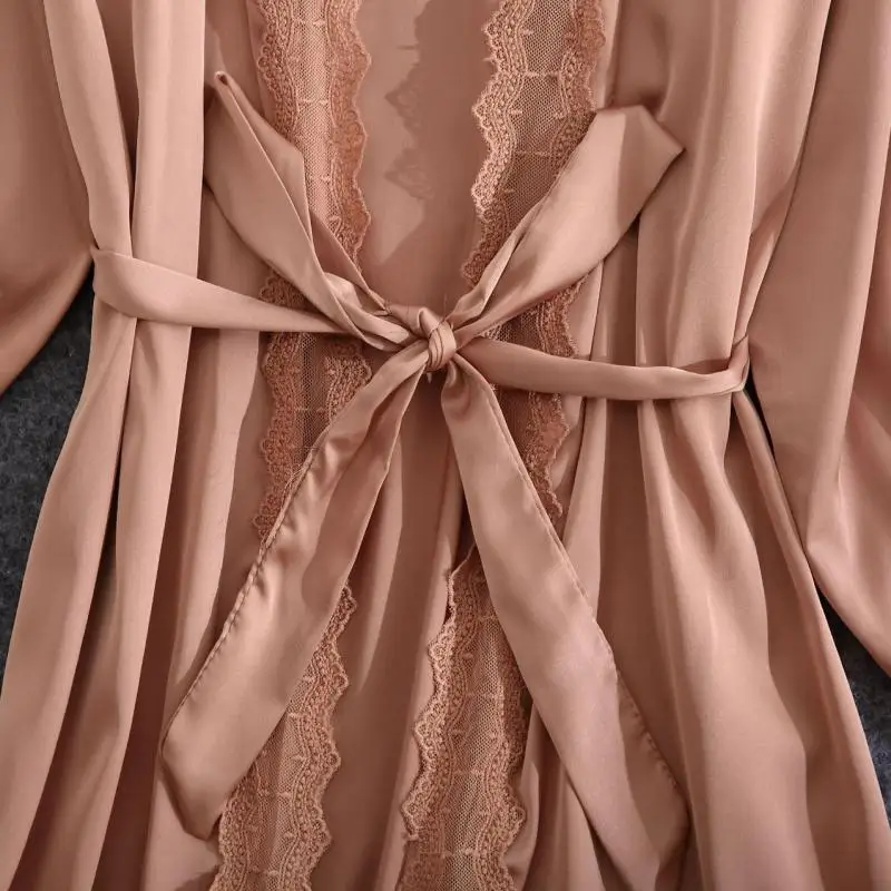 

Bride Bridesmaid Wedding Robe Women Sexy Kimono Bathrobe Gown Faux Silk Sleepwear With Lace Intimate Lingerie Nightgown