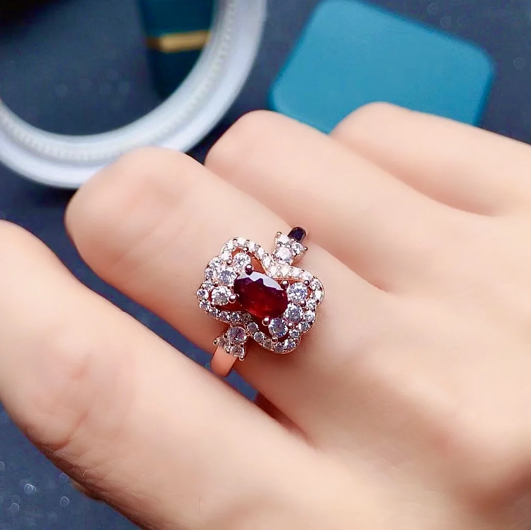 Винтажное кольцо из серебра 925 пробы с натуральным Рубином 4 мм х 6 | Украшения и