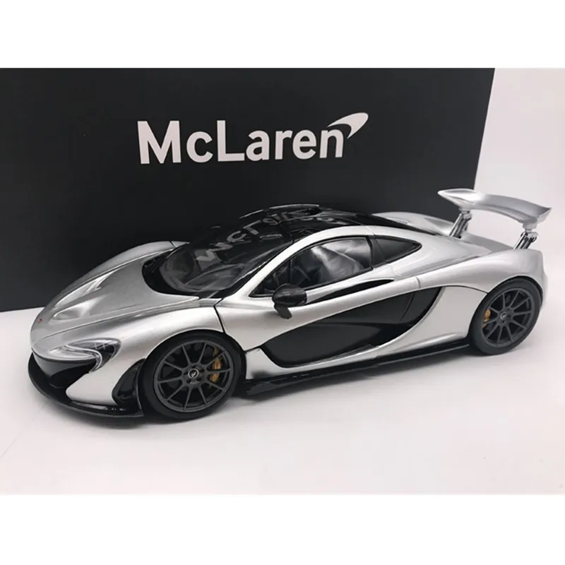 1:18 Модель автомобиля из металлического сплава P1 коллекция автомобилей подарок |