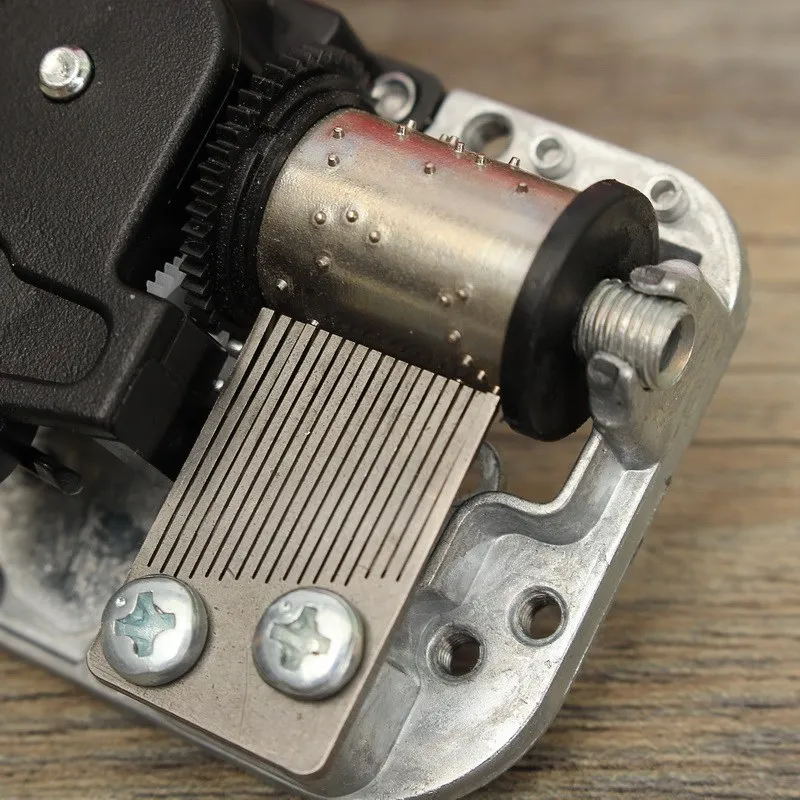 DIY хижина вращающаяся музыкальная шкатулка музыкальное движение музыка