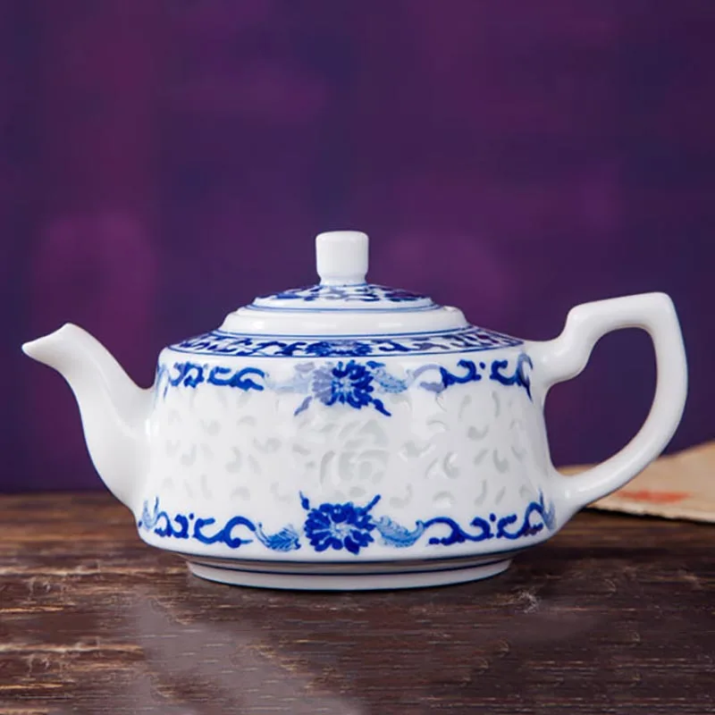 

High Quality Handmade Ceramic Teapot Jingdezhen Hand Painted Blue and White Porcelain Tea Pot Underglaze Kung Fu Tea Set Teaware