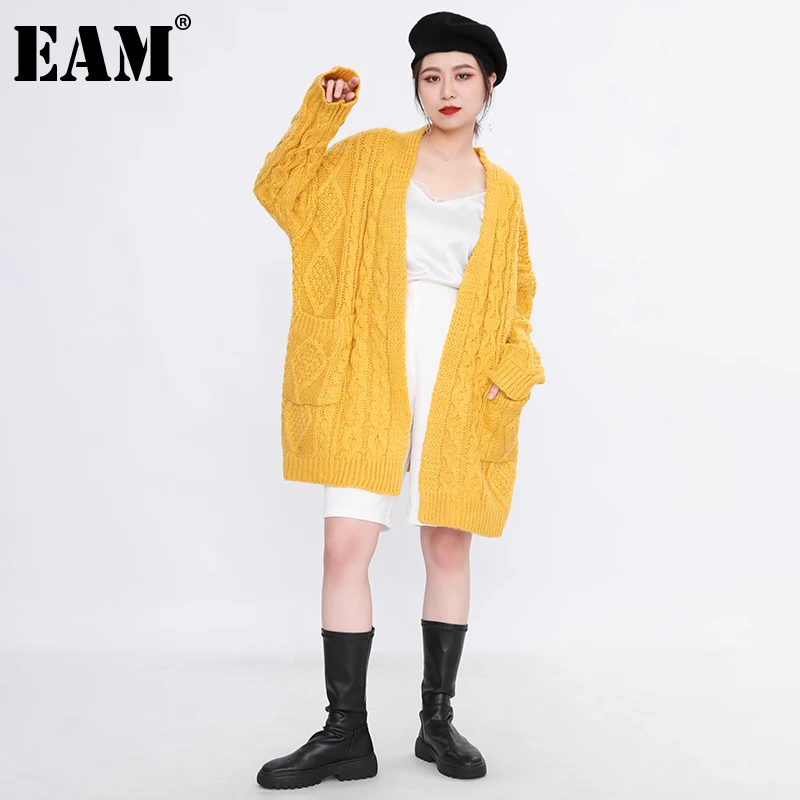 

[EAM] Yellow Brief Big Size Knitting Cardigan Sweater Loose Fit V-Neck Long Sleeve Women New Fashion Autumn Winter 2021 1Y20007