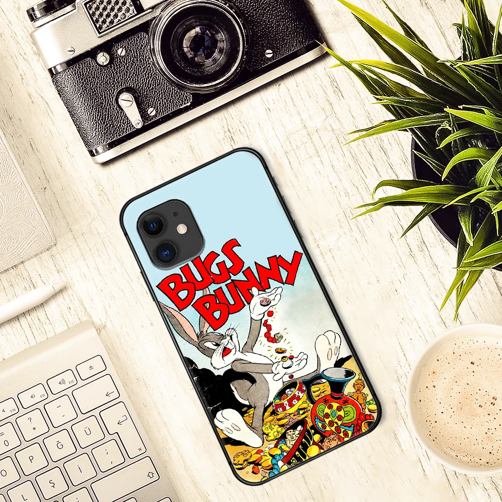 

Cartoon Cute Bugs Bunny Phone Case Cover Hull For iphone 5 5s se 2020 6 6s 7 8 12 mini plus X XS XR 11 PRO MAX black Bumper