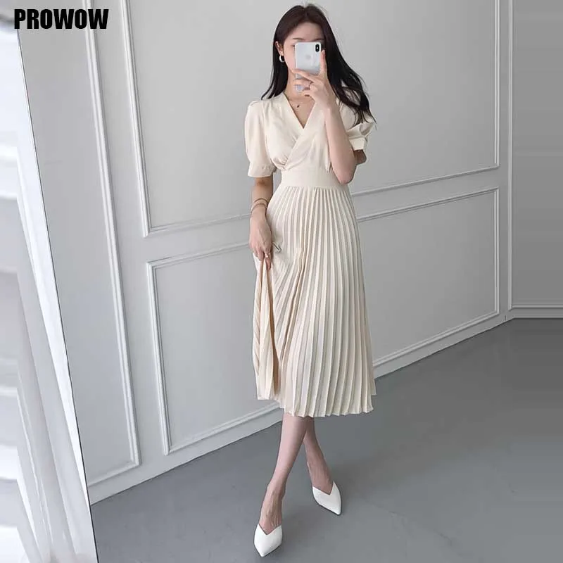

One-piece woman summer Pleated dresses Korean elegant Slim V-neck dress vintage French office dress 2021 fashion Women new dress