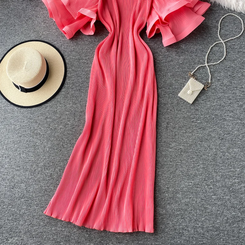 Повседневное длинное платье с круглым вырезом Расклешенным рукавом