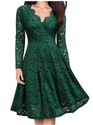 

style winter and Christmas autumn dress lace dress with long sleeves to show a trend of lean skirt