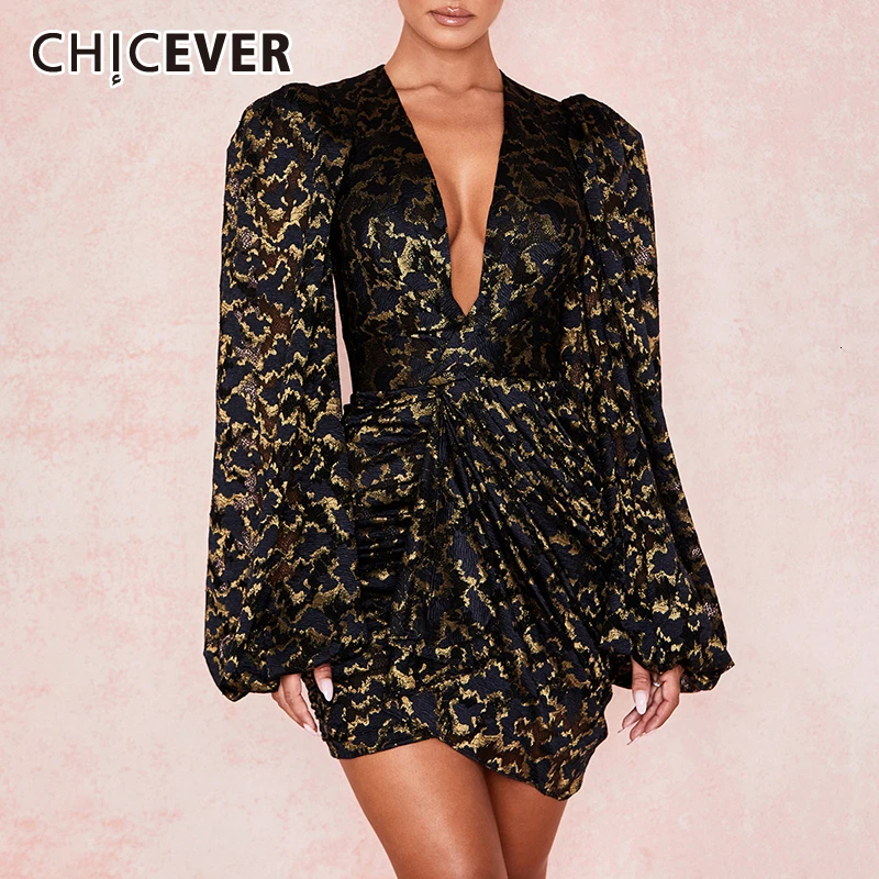 Асимметричное женское платье с V-образным вырезом и длинными рукавами-фонариками