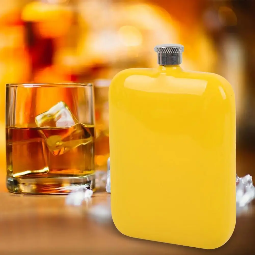 

Environmental-friendly Flat Cover Rectangle Solid Color Wine Bottle for Sports