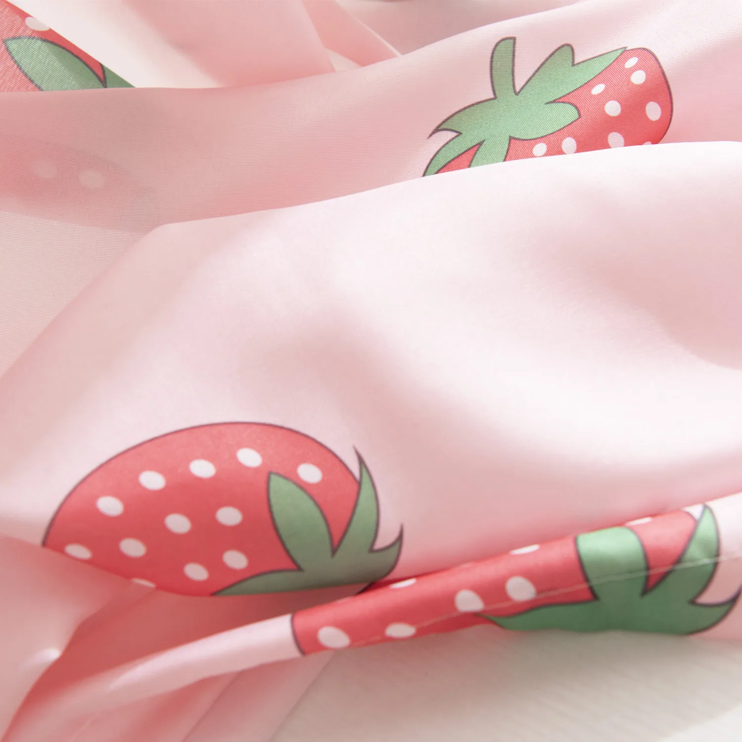 Симпатичные занавески с начесом для детской спальни на заказ розовые