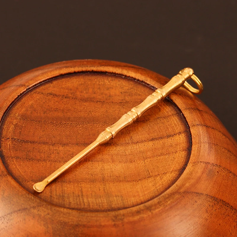 

Портативная медная ухочистка, инструмент для чистки ушей, брелок, подвеска для ушей, безопасная ложка для ушей, легкая и прочная