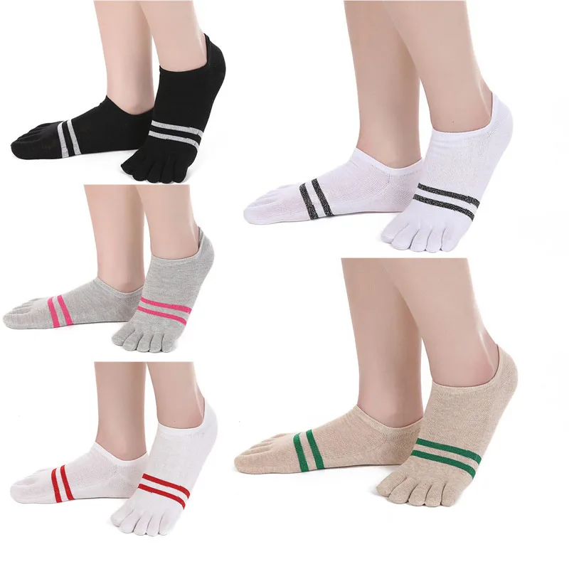 5 Pairs Woman Invisible Five Finger Socks Short Solid Cotton Ankle Socks Spring Summer Breathable No Show Boat Socks with Toes