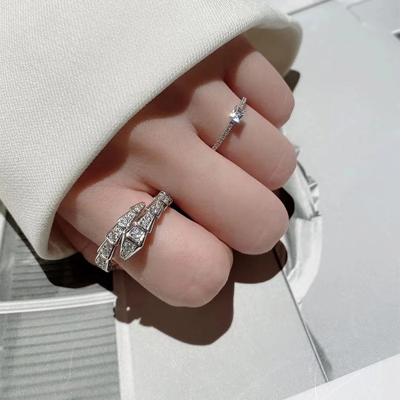 

Wholesale Vintage Snake Fine Jewelry Elasticity Finger Rings Fashion Accessories Exquisite Ring Women Lady Gifts 2 Color