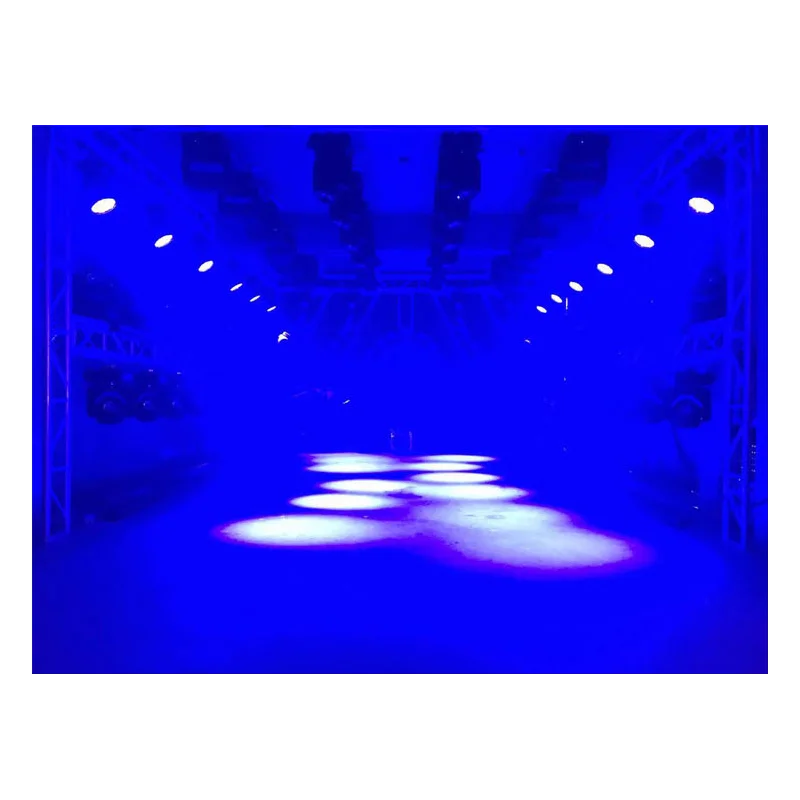 Светодиодный просветильник 4 в 1 19 х15 Вт RGBW с зумом DMX512 | Освещение