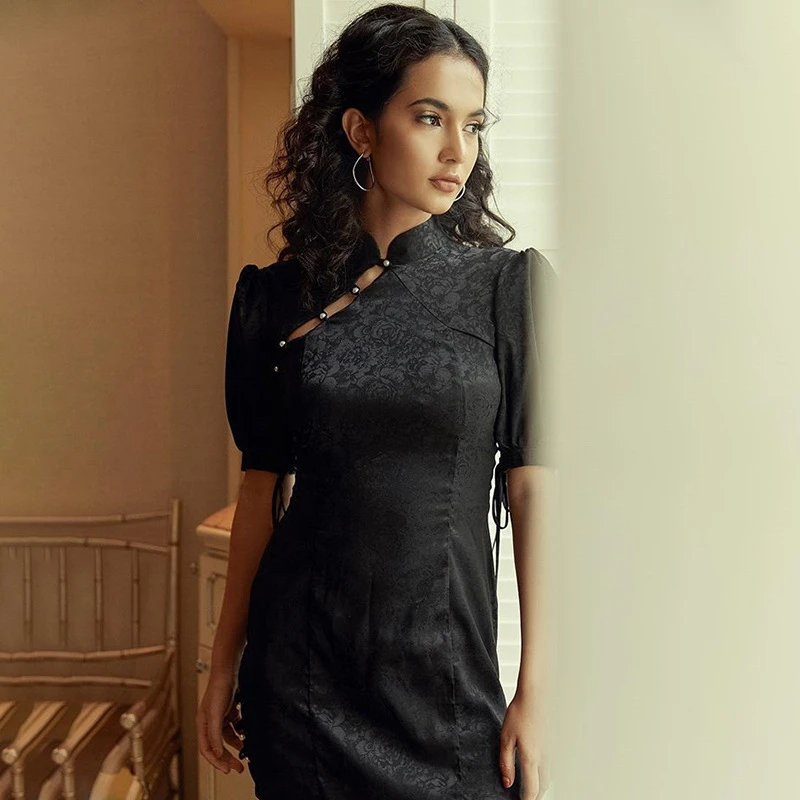 Элегантное китайское платье Ципао женское белое черное ретро с вышивкой высокое