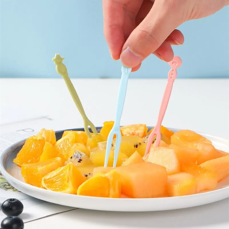 

One-time household plastic cute creative dessert fruit fork cake fork