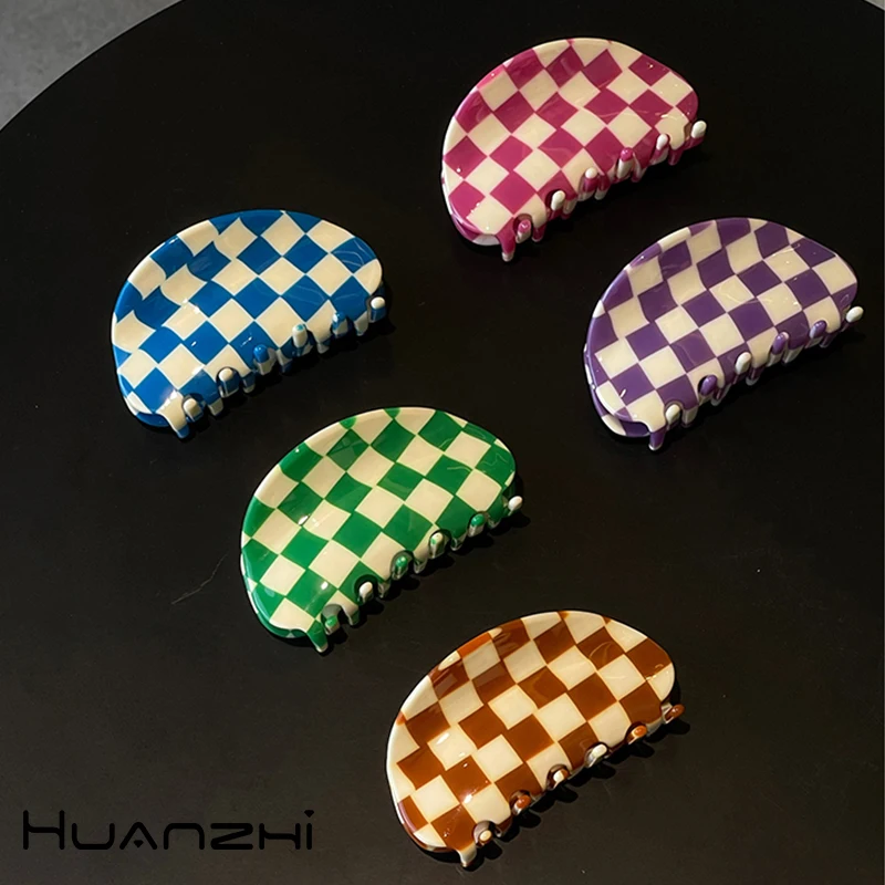 

HUANZHI 2021 Exaggerate Retro Hit Color Plaid Large Geometric Resin Acetate Hair Claws For Women Girls Head Accessories