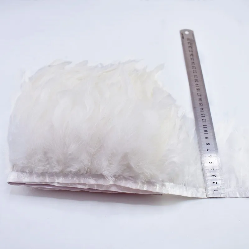white 1 метр натуральный петух перья отделка бахрома для рукоделия plumas 13-18 см черные перья ленты DIY швейная одежда вечерние украшения - Цвет: white