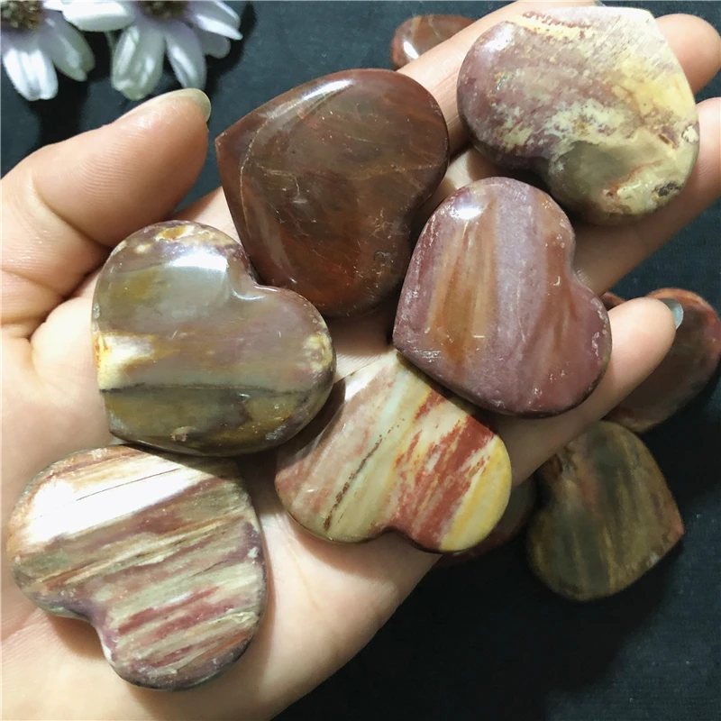 

2020 New Arrived 35-40MM Natural Stone Wood Details Heart Shape Pendant Diy Accessories Gifts