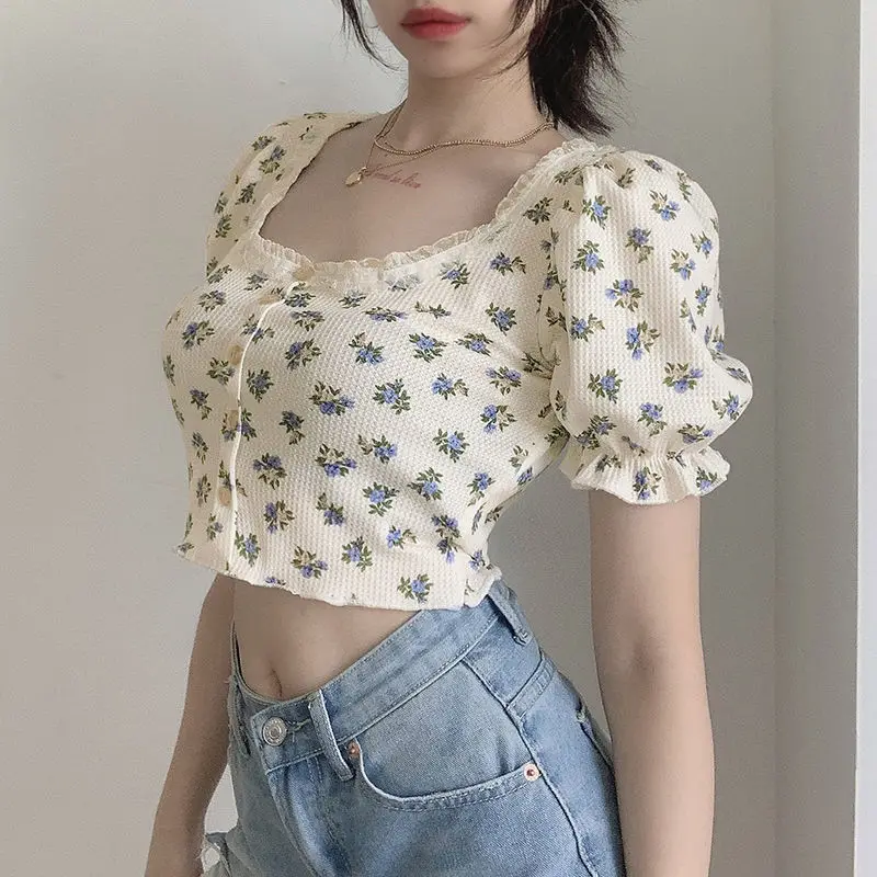 

Lace edge summer top short puff sleeve floral retro short-sleeved T-shirt women Short t-shirt Oversized t-shirt y2k top Kawaii