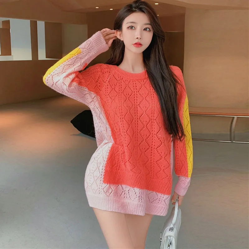 

Fall Winter 2021 New One-Piece Korea Ladies Elegant Sweet Candy Contrast Color Hollow Crochet Loose Design Niche Knitted Sweater