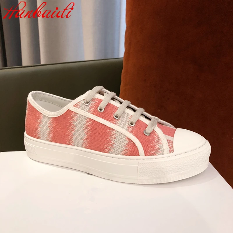 

Embroidery Women Casual Shoes Fashion Breathable Walking Mesh Flat Shoes Sneakers Women Lace Up Vulcanized Shoes Female Flats