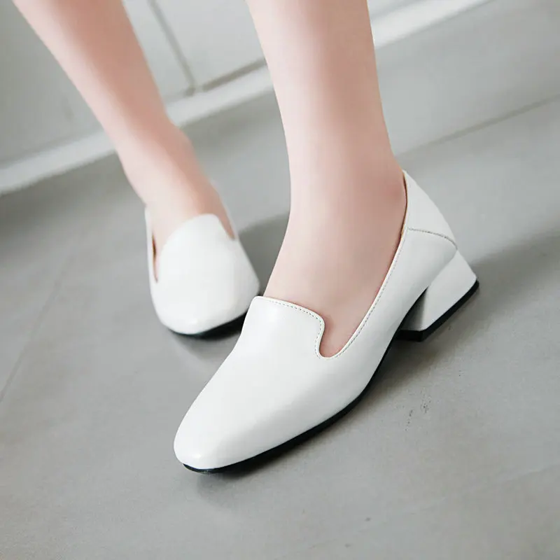 

LDHZXC 2021 Four Seasons Single Shoes Women Pumps Casual Work Pu Leather Low Heels Shoes Big Size 33-48 Solid Classic Fashion