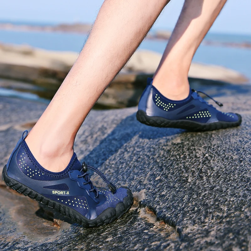 

Summer Water Shoes Men Beach Sandals Upstream Aqua Shoes Man Quick Dry River Sea Slippers Diving Swimming Socks Masculino